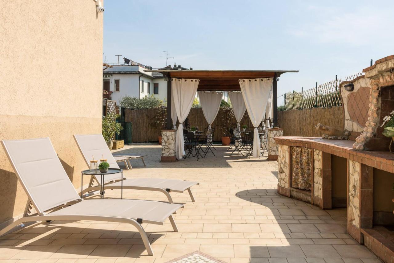 Le 2 Perle 2.0 Hotel Peschiera del Garda Exterior photo
