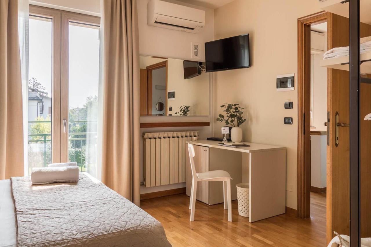 Le 2 Perle 2.0 Hotel Peschiera del Garda Exterior photo