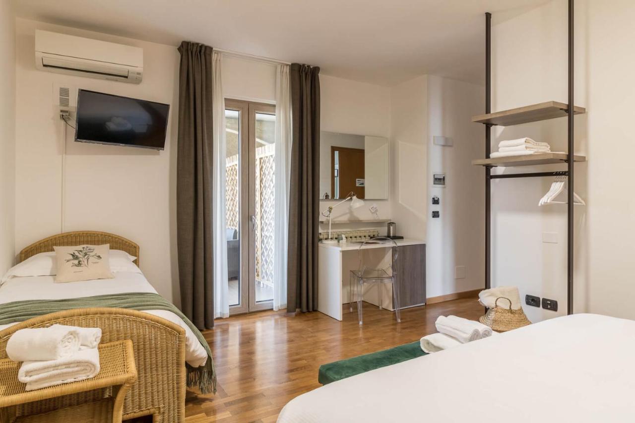 Le 2 Perle 2.0 Hotel Peschiera del Garda Exterior photo